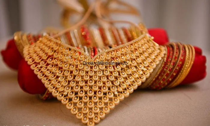 V P Murali Jewellers